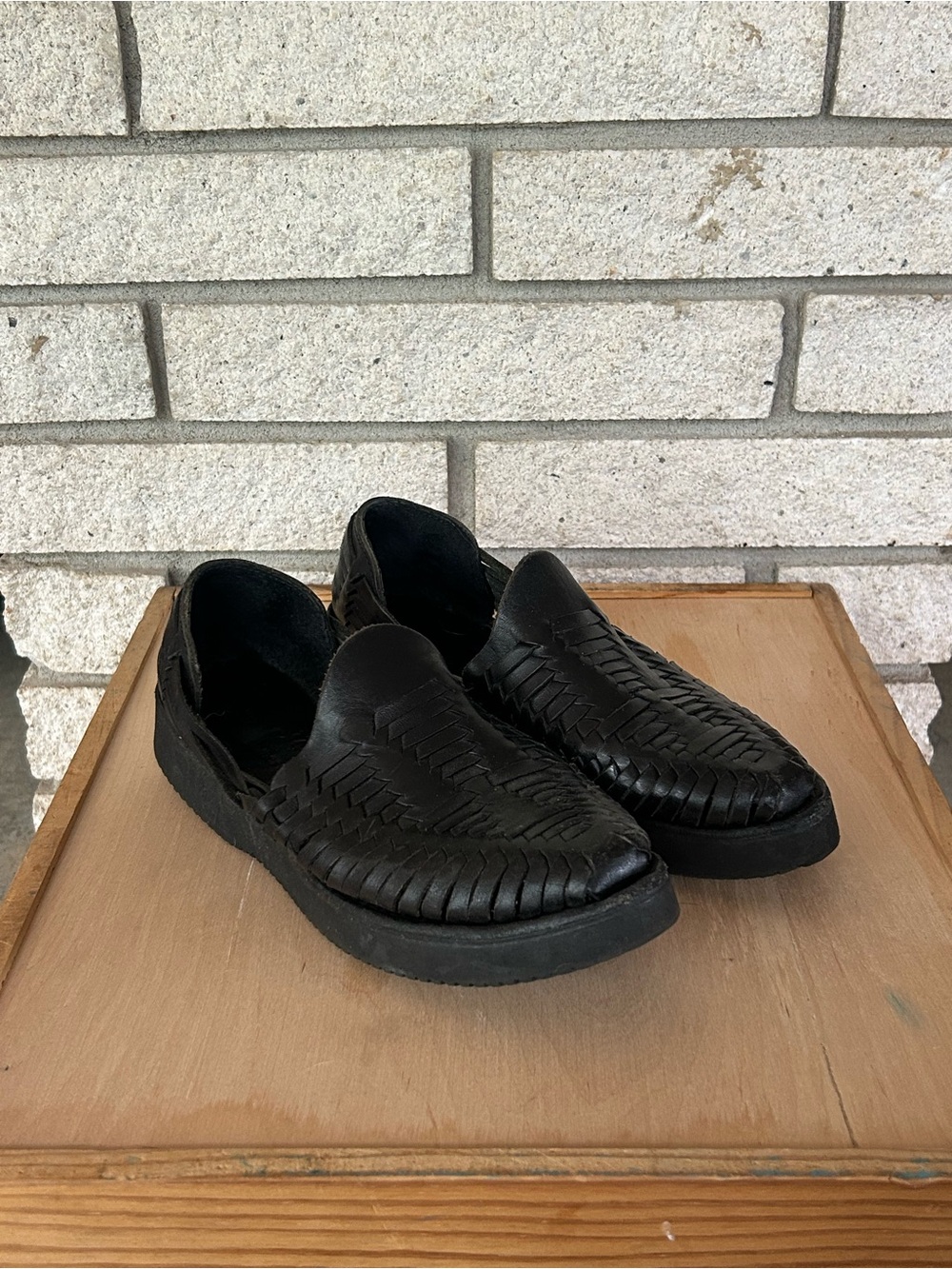Yuketen Black Leather ‘Alejandro’ Huarache Sandals Womens 6.5